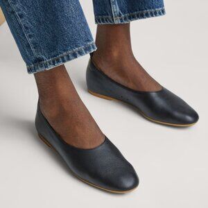 Everlane Black Ballet Flats 100% Leather "The Day Glove" in Narrow Fit Size 8.5